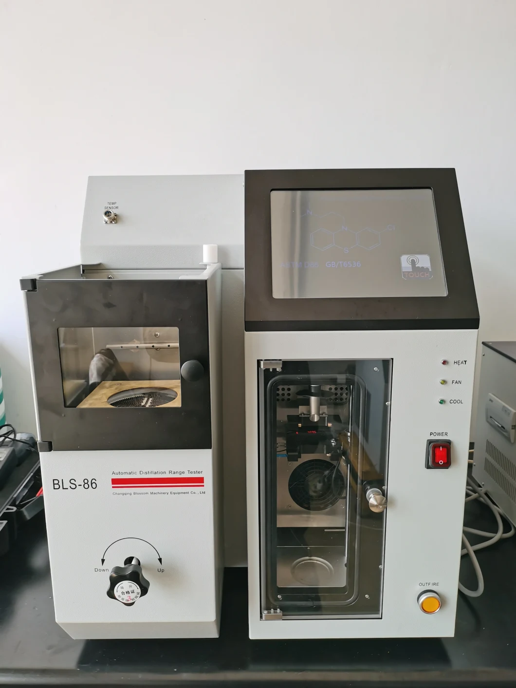 Automatic ASTM D86 Diesel Fuel Distillation Range Apparatus